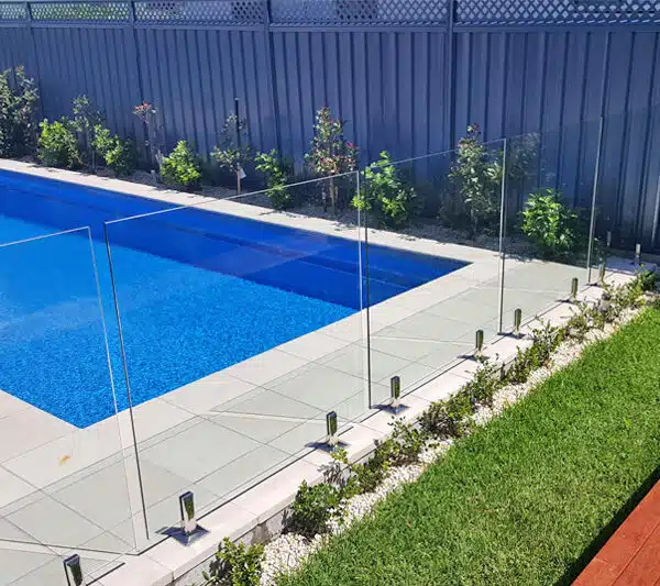 Cierre de Piscina vidriada