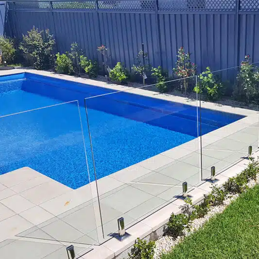 Cierre de Piscina vidriada